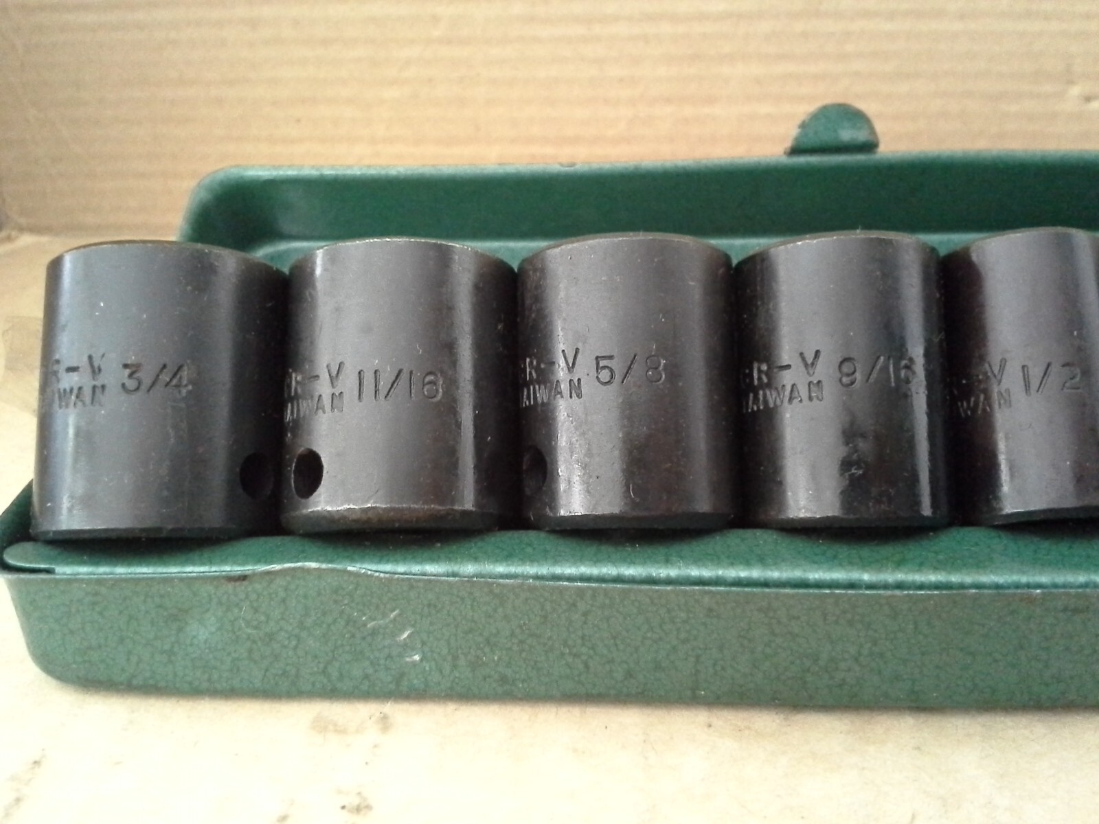 Central Forge 8 Piece Impact Socket Set. Very good condition