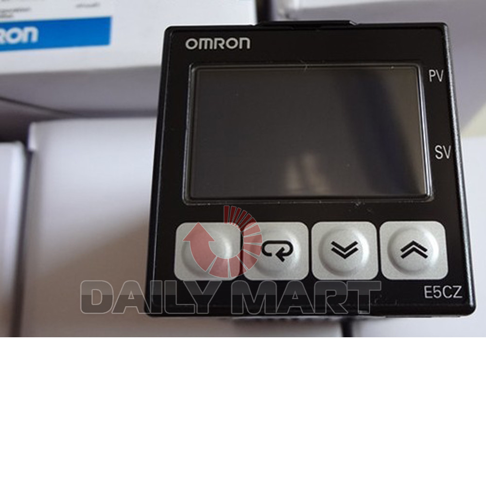 Brand New In Box Omron E5CZ-R2ML 110-240VAC Temperature Controller