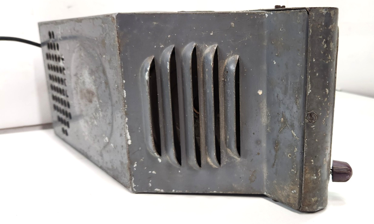 1947 47 Philco Model UN6-100 Under Dash Tube Car Radio~Tested & Powers Up!