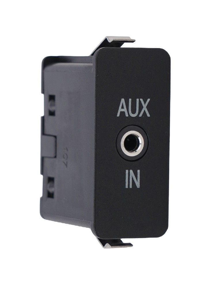 Quick and Easy to Use Audio Socket for BMW E60 E61 E81 E87 E90 X3 X5 SERIES