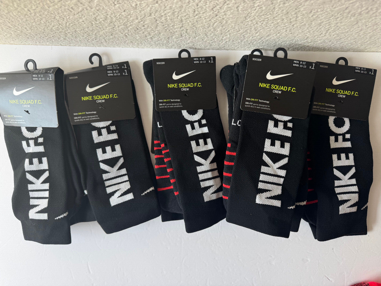 Nike F.C. Football Club Squad Crew Socks Men Soccer Black White SX7237 RARE