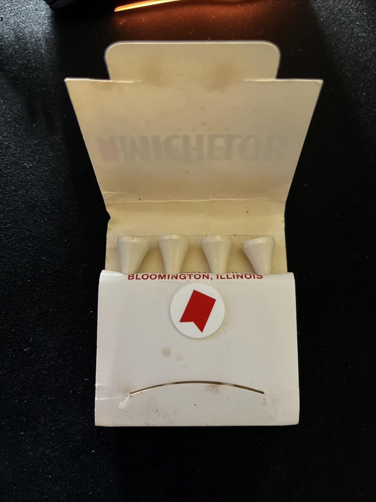 VINTAGE MICHELOB BEER GOLF TACKS/TEES