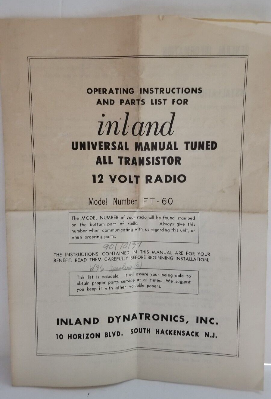 Inland Dynatronics Universal Manual Tuned All Transistor 12 Volt Radio Vintage