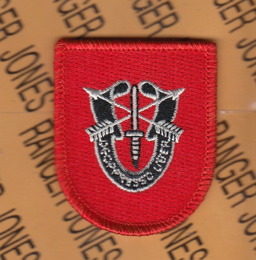 US Army 7th Special Forces Group Airborne SFGA DUI crest beret flash patch 2-D