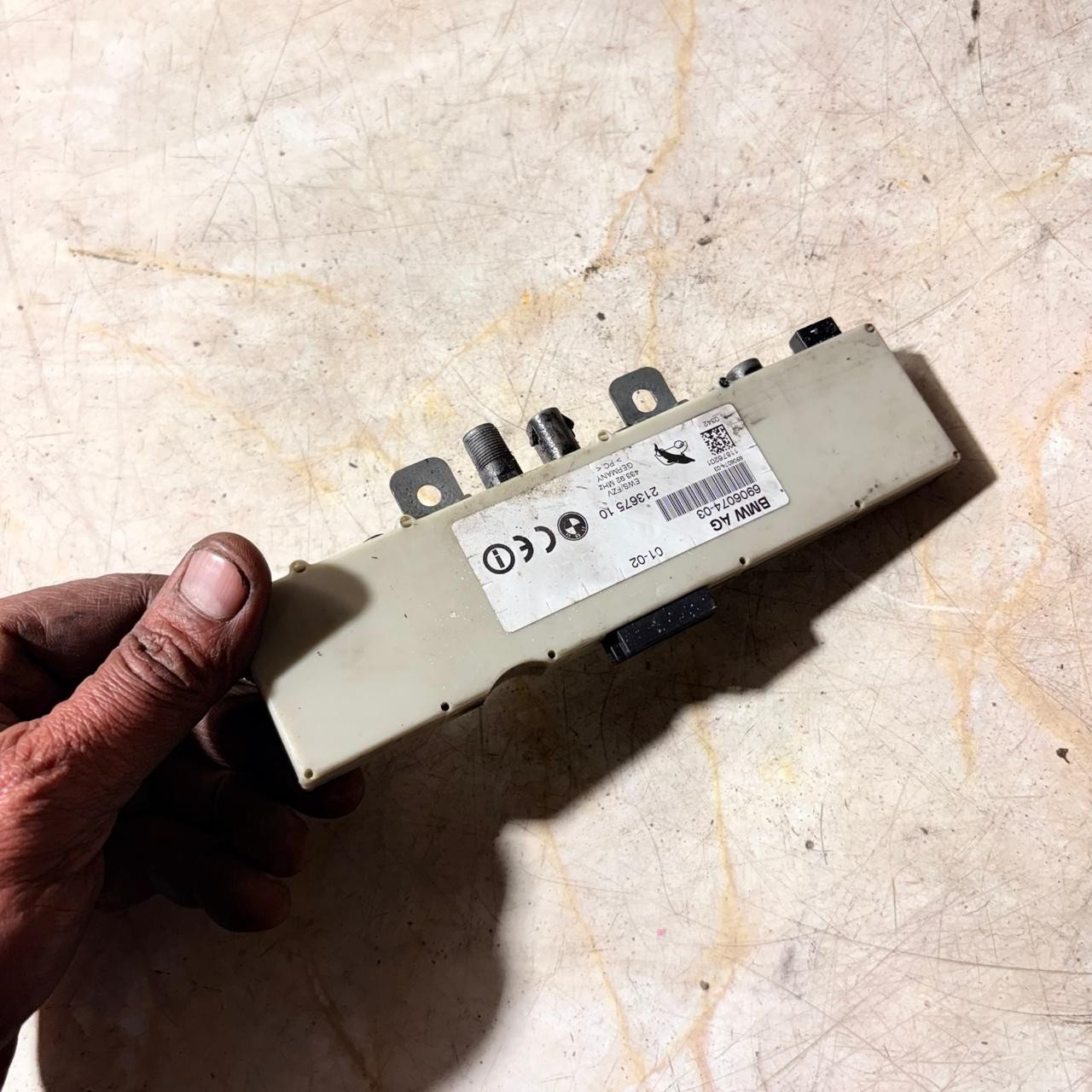 BMW E46 1998-06 ANTENNA MODULE UNIT 6906074-03
