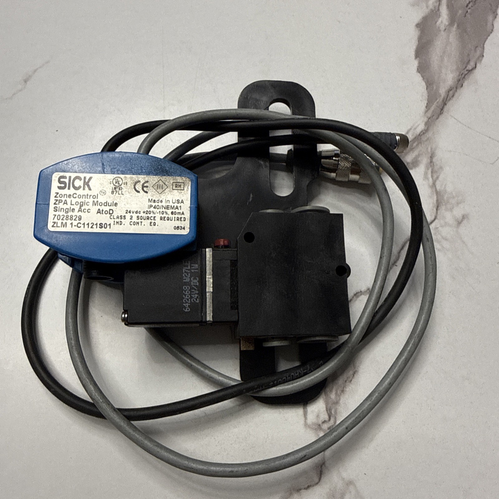 SICK 7028829 ZLM1-C1121S01 MultiTask Photoelectric Sensor Zone Control