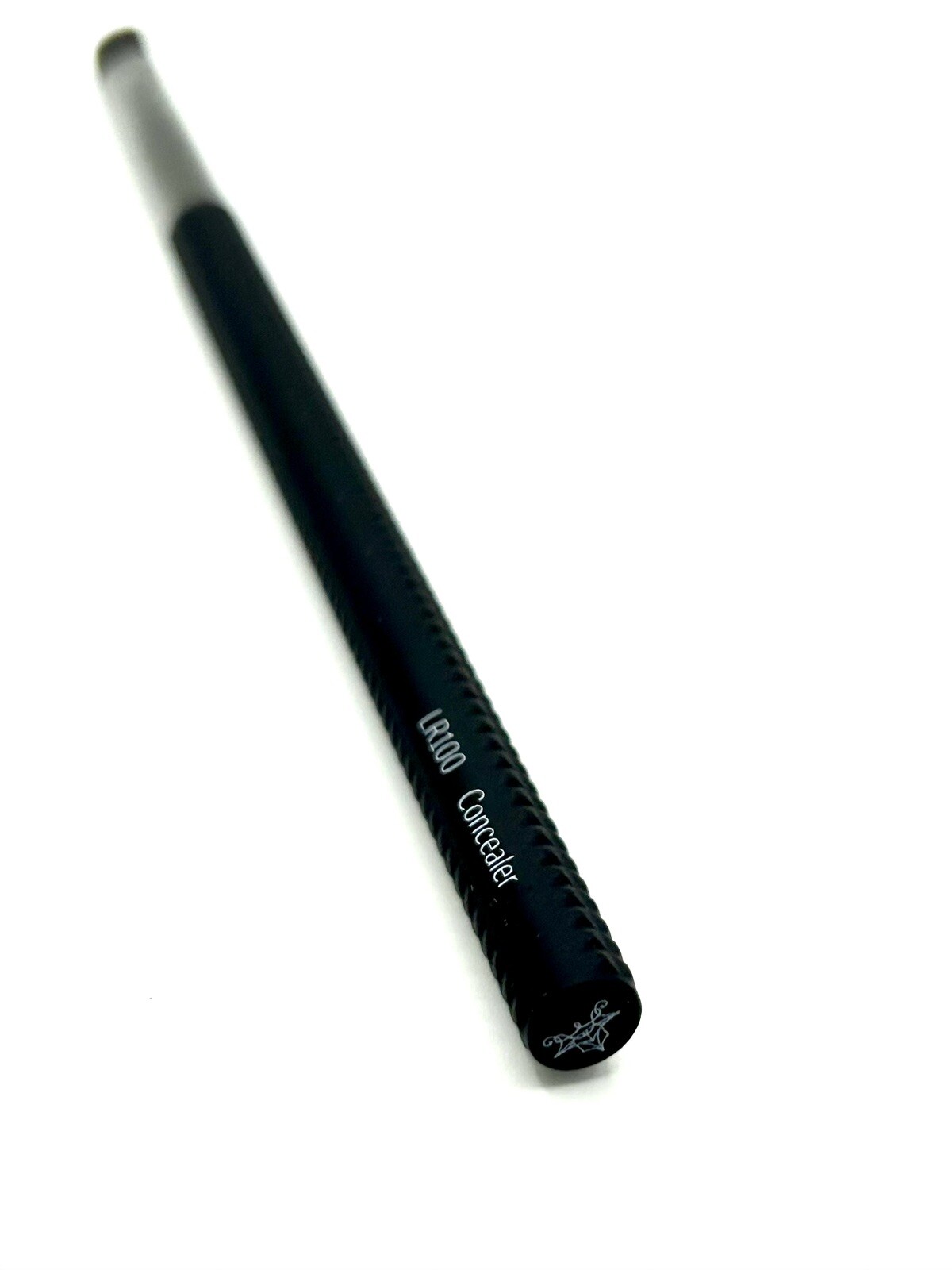New LARUCE Concealer Brush black w/ Rubber Grip Handle # LR100