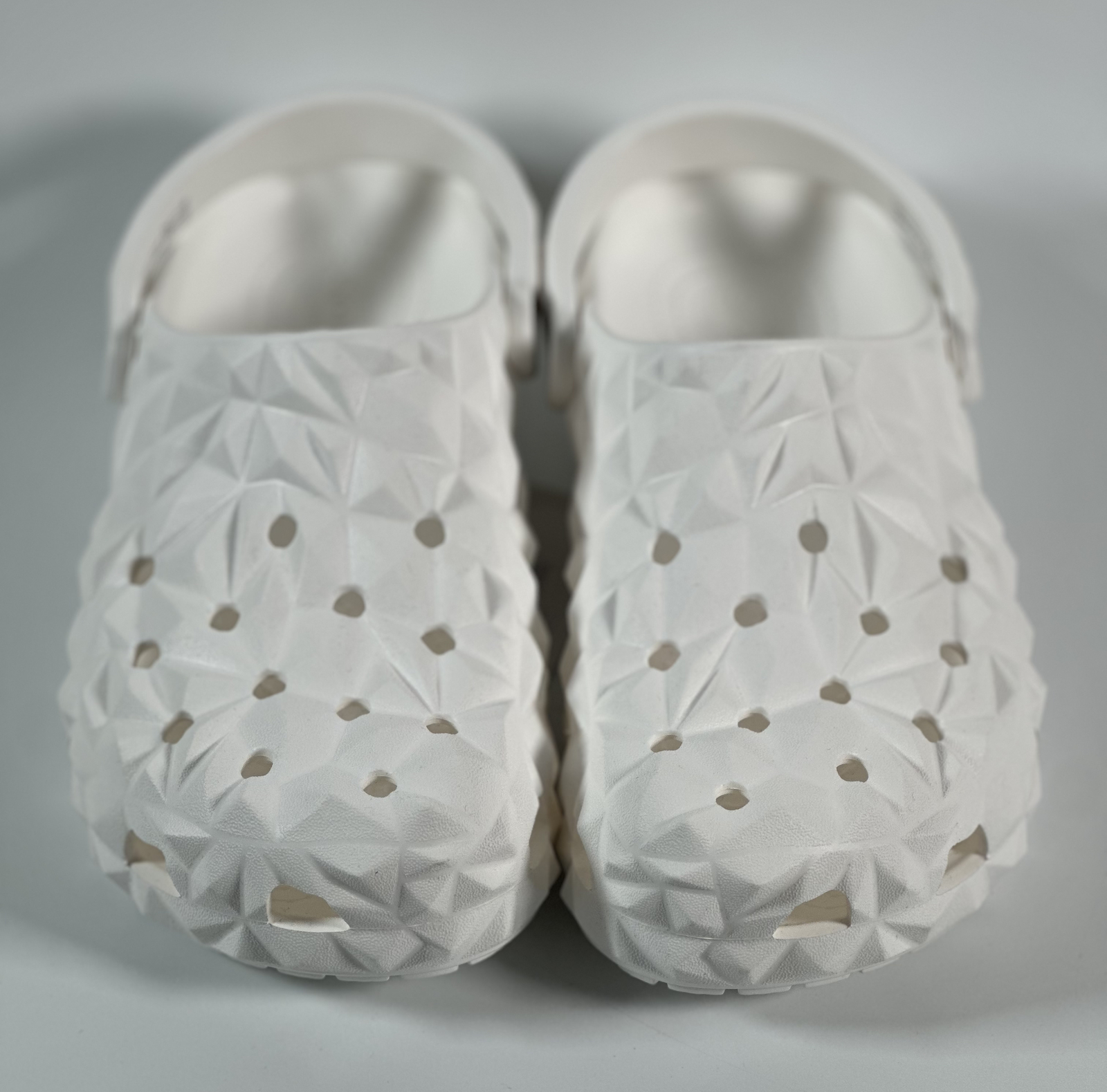 Crocs Adult Geometric Clog - White