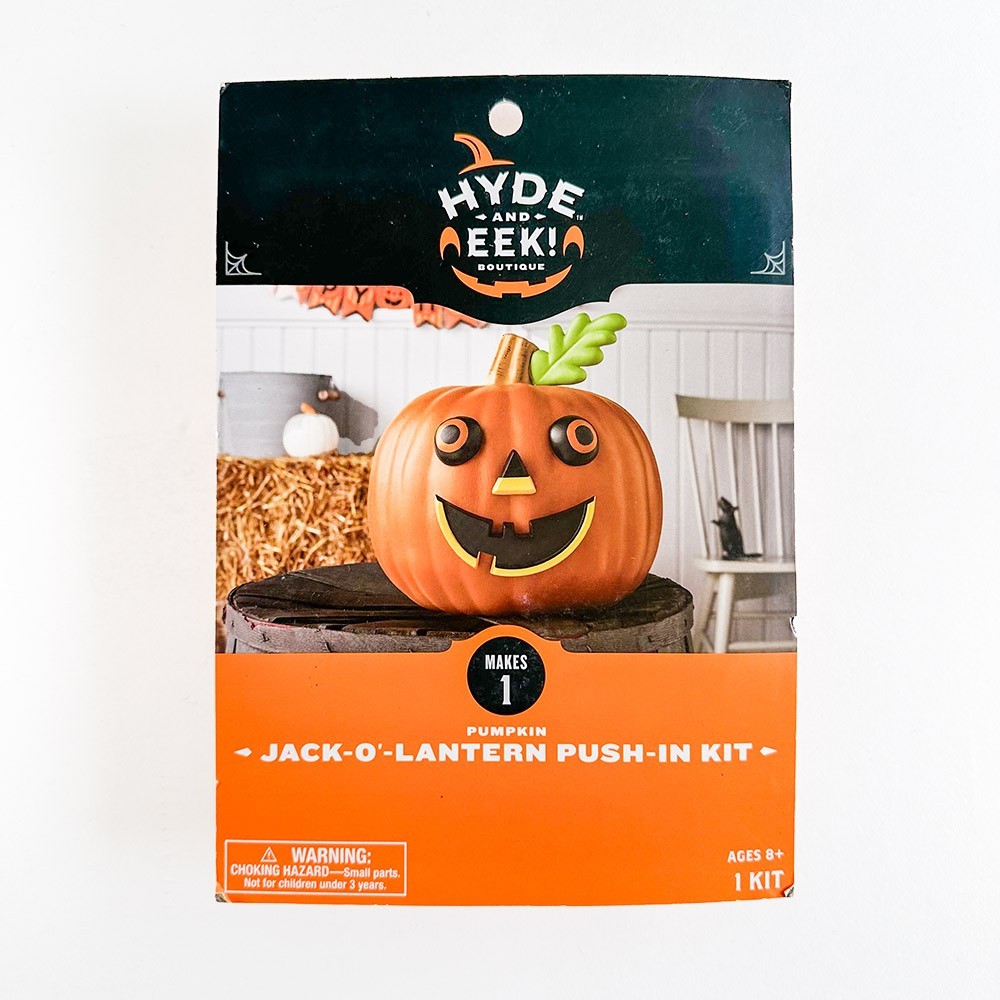 Hyde & EEK! Halloween Pumpkin Jack-O-Lantern Push-In Face Kit - NEW