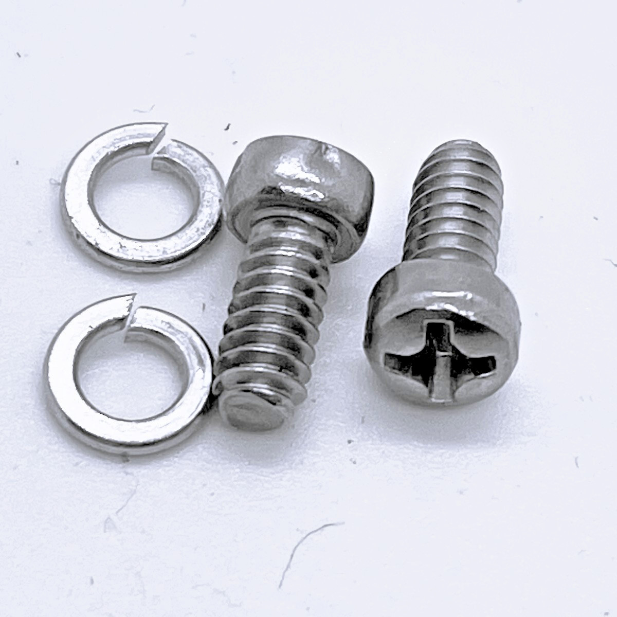 Ludwig (2ea.) P-236 Screw & P-300 Washer for the Clamp on Ludwig P-85 Strainer