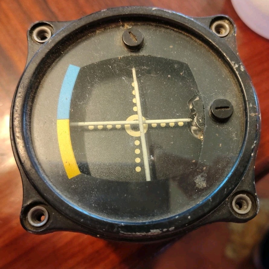 Scus Army Indicator I-101 C