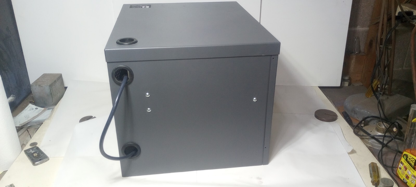 Datamation 12 Slot Laptop Capacity Locking Charging Safe 115 VAC