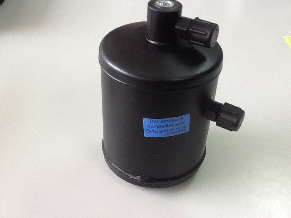 Everco A8238 Receiver Drier Heavy Duty Truck, International Harvester NOS