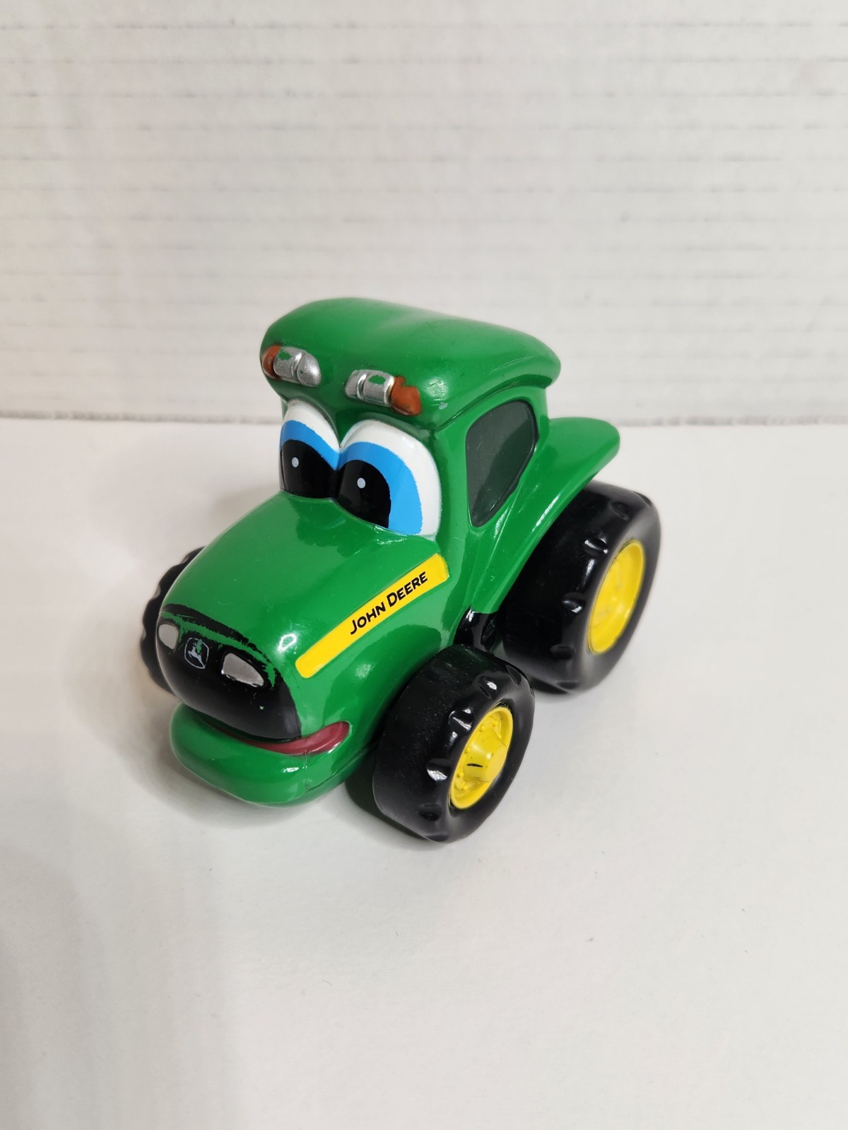 ERTL John Deere Green & Yellow Johnny Tractor 3" Diecast Toy