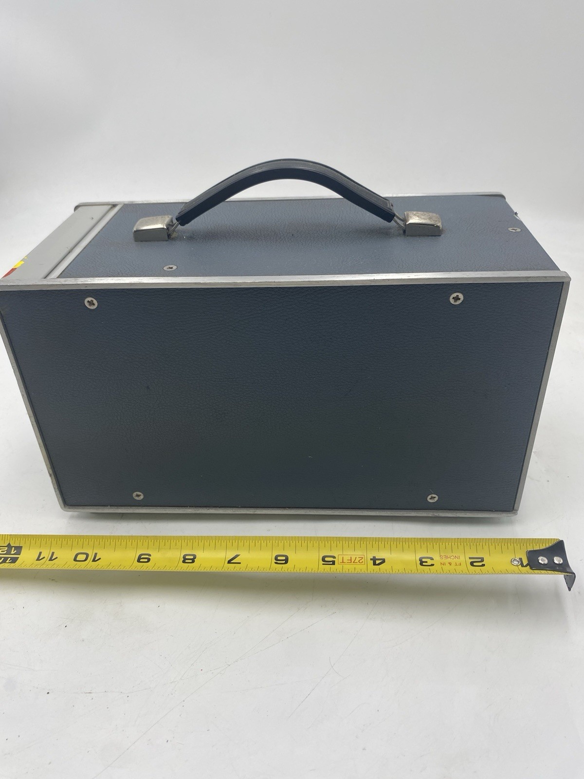 Hewlett Packard HP 400FL AC Voltmeter ***USED, POWERS ON S1 R.A.R.E