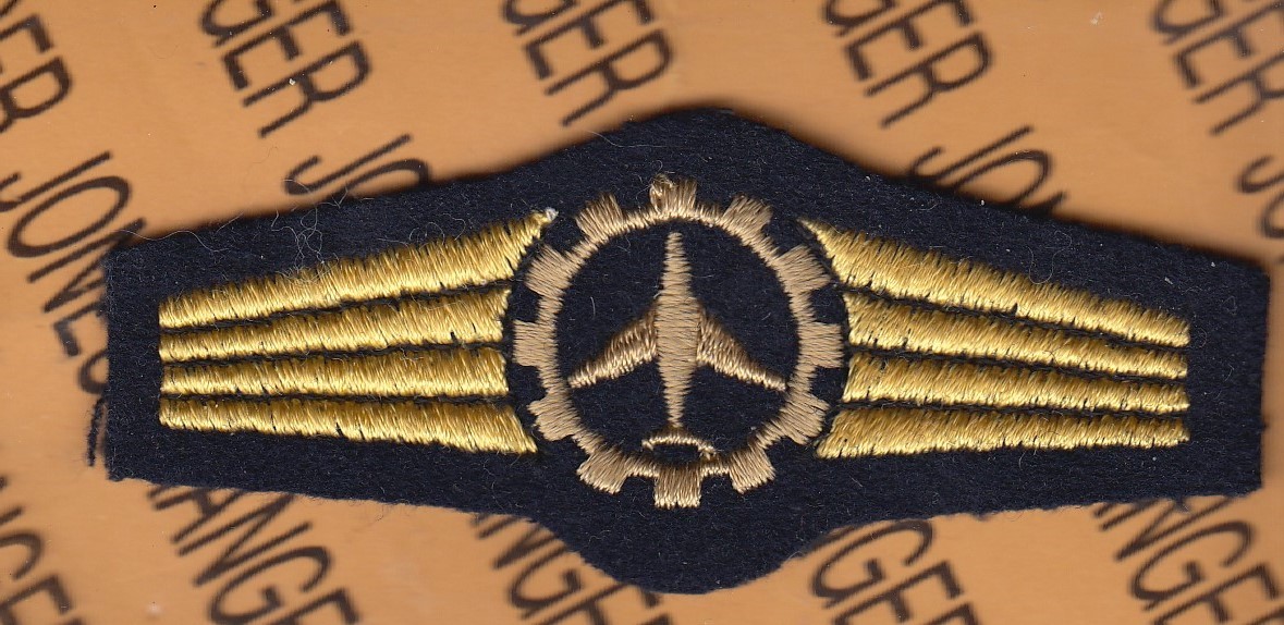 BRD German Navy Aviation Maintenance mechanic Bronze award patch D-25