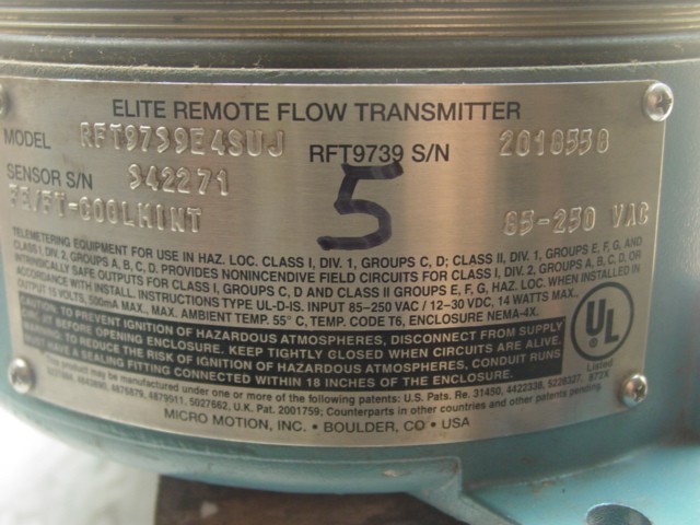 Micro Motion CMF100M328NU Mass Flow Sensor with RFT9739E4SUJ Remote Flow XMTR
