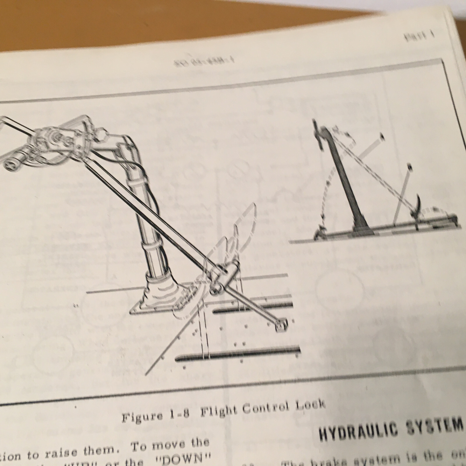 Beech 18, RCAF Expeditor III , C-45 Pilot's Operating Instruction Handbook