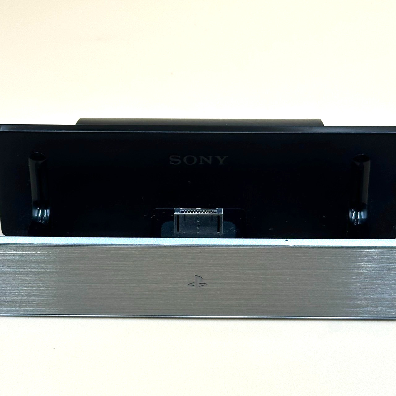 Sony PS Vita 1000 Cradle Dock PCH-ZCL1 Charging Station Official Stand Tested