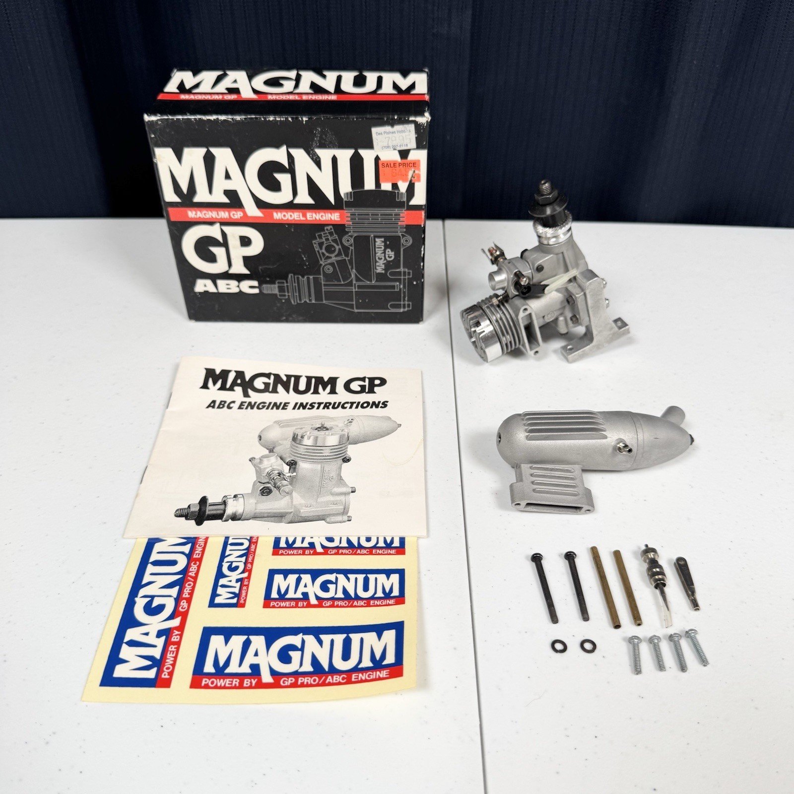Magnum Engine - Magnum GP-25 - GP 25 RC Motor.    Looks Barely Used - Read