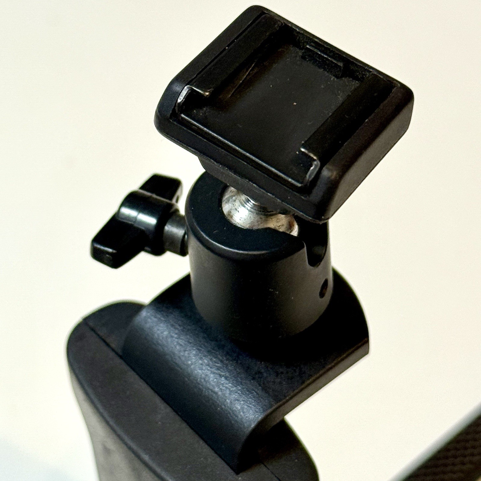 [Mint] universal colapsable left hand grip for camera