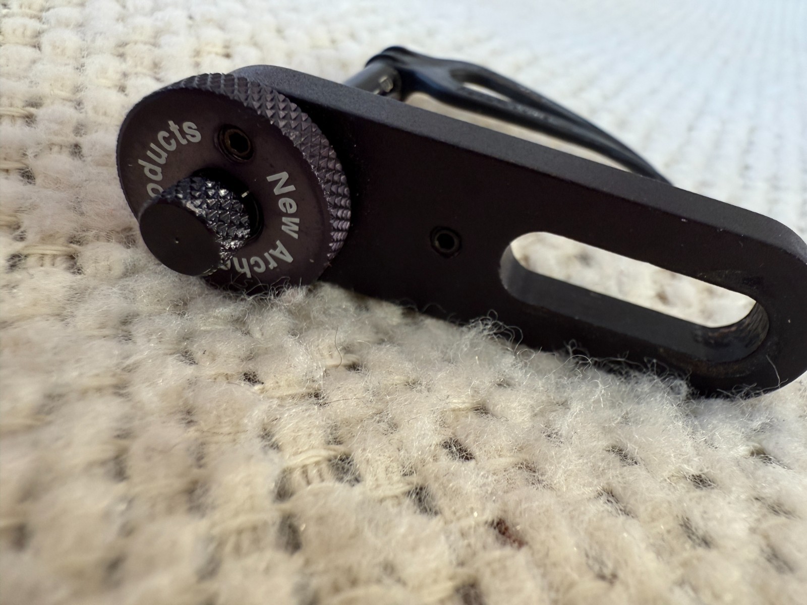 NAP Shoot Through Center Rest