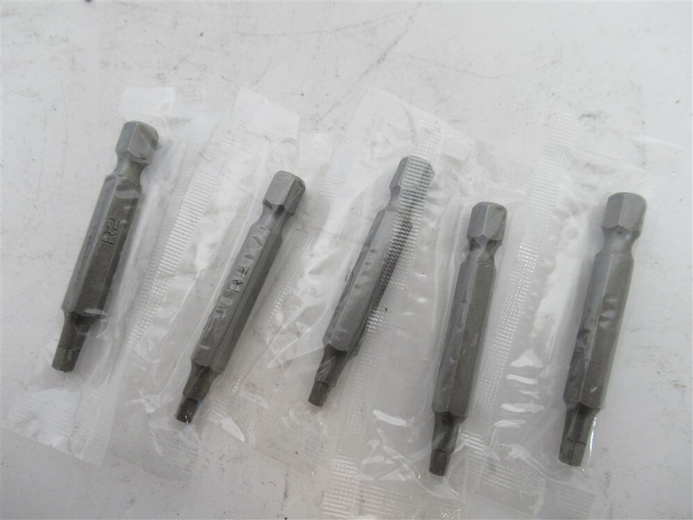 R2 , #2 Square Size Square Recess Bit , 2" OAL , (PK 5)