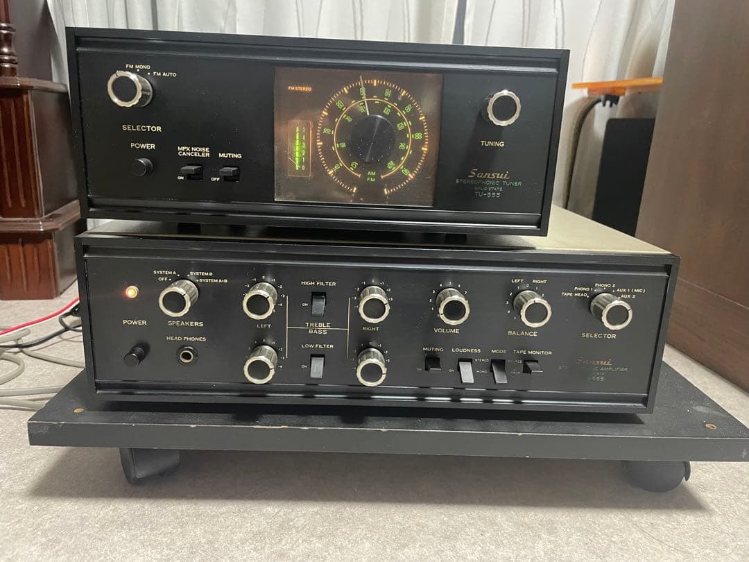 Sansui AU-555 Amplifier TU-555 Tuner Vintage 1970s Japan For Repair w/ Schematic