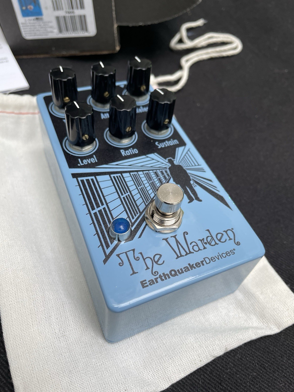 EarthQuaker Devices Warden Optical Compressor V2 Pedal