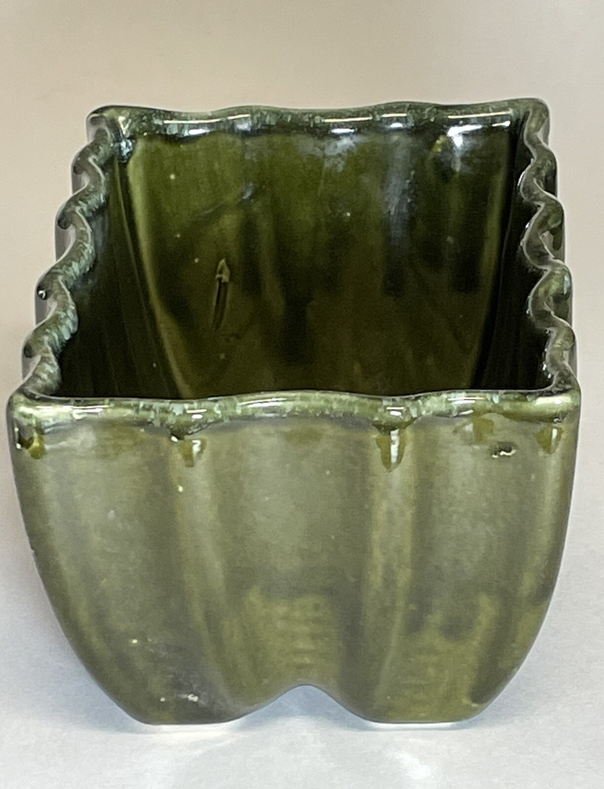 Wavy Ceramic Olive Green Planter 6.5”