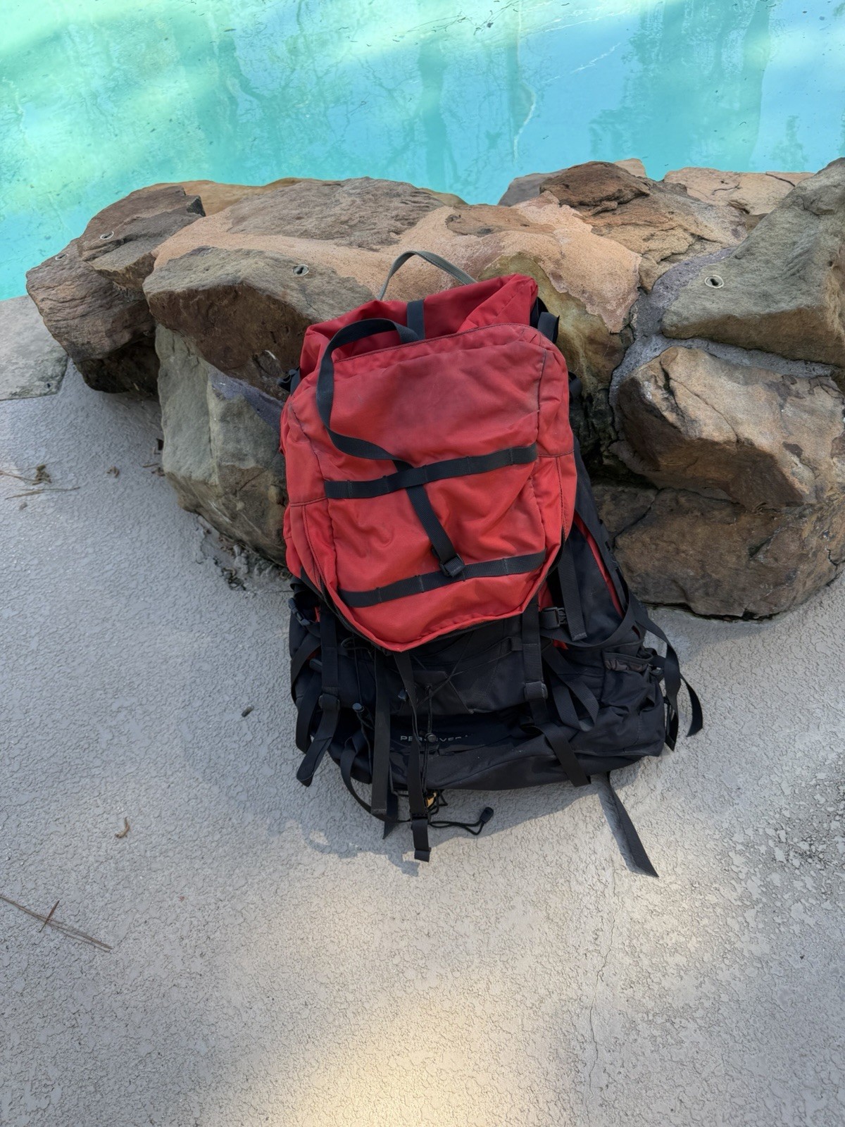 The North Face Mule Perseverance Backpack Men's 80L Internal Frame Hiking W-M
