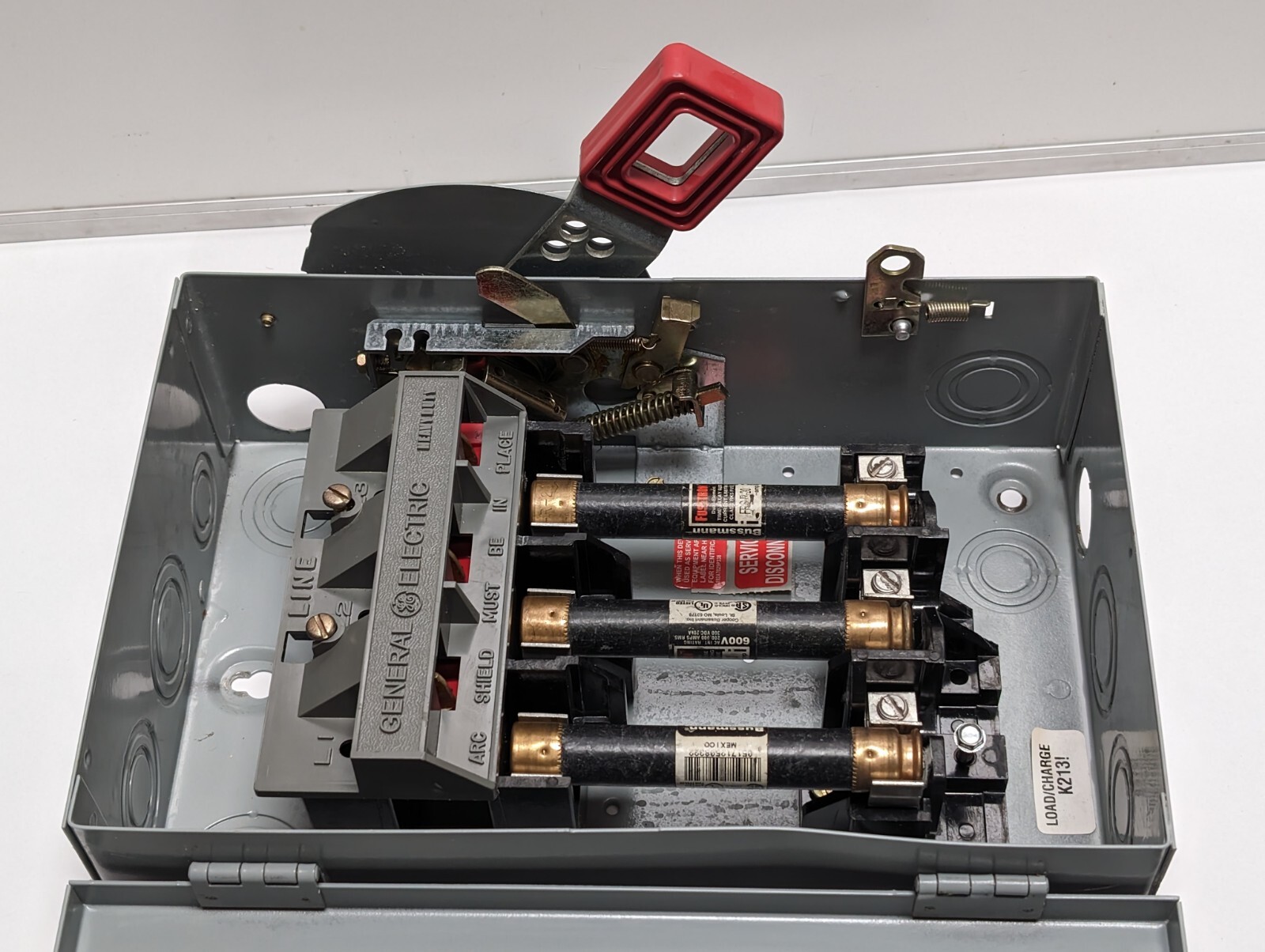 GENERAL ELECTRIC TH3361 Model 10 Safety Switch (USED).