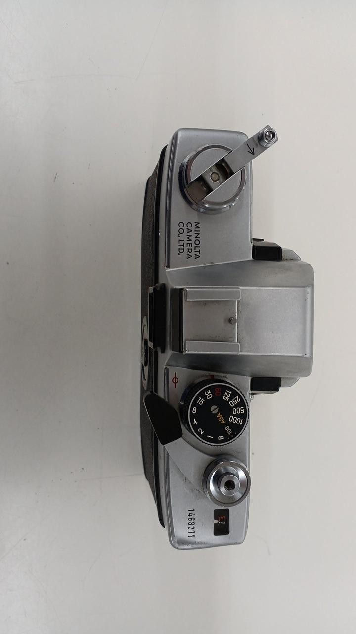 MINOLTA SRT101 SLR camera