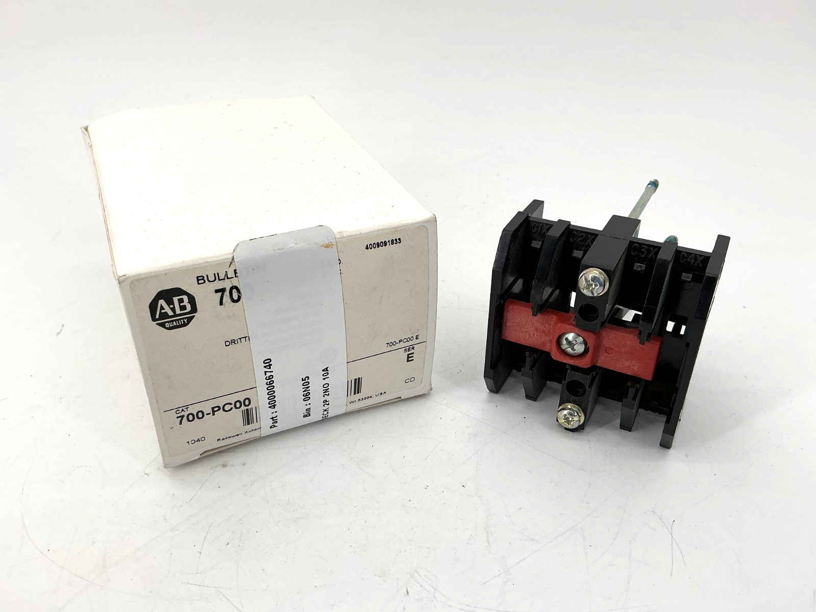 New Allen Bradley 700-PC00 Ser E Relay Third Deck Type P 0-Pole 0NO 700PC00
