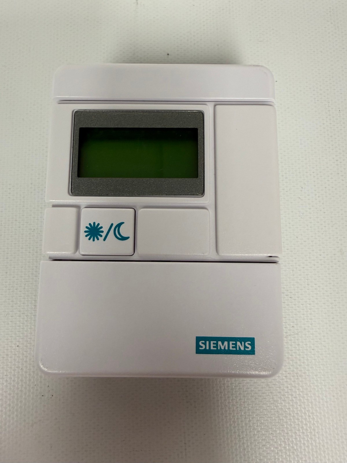 SIEMENS 540-650B SERIES 2000 INTERACTIVE TEC ROOM SENSOR WHITE NEW OPEN BOX