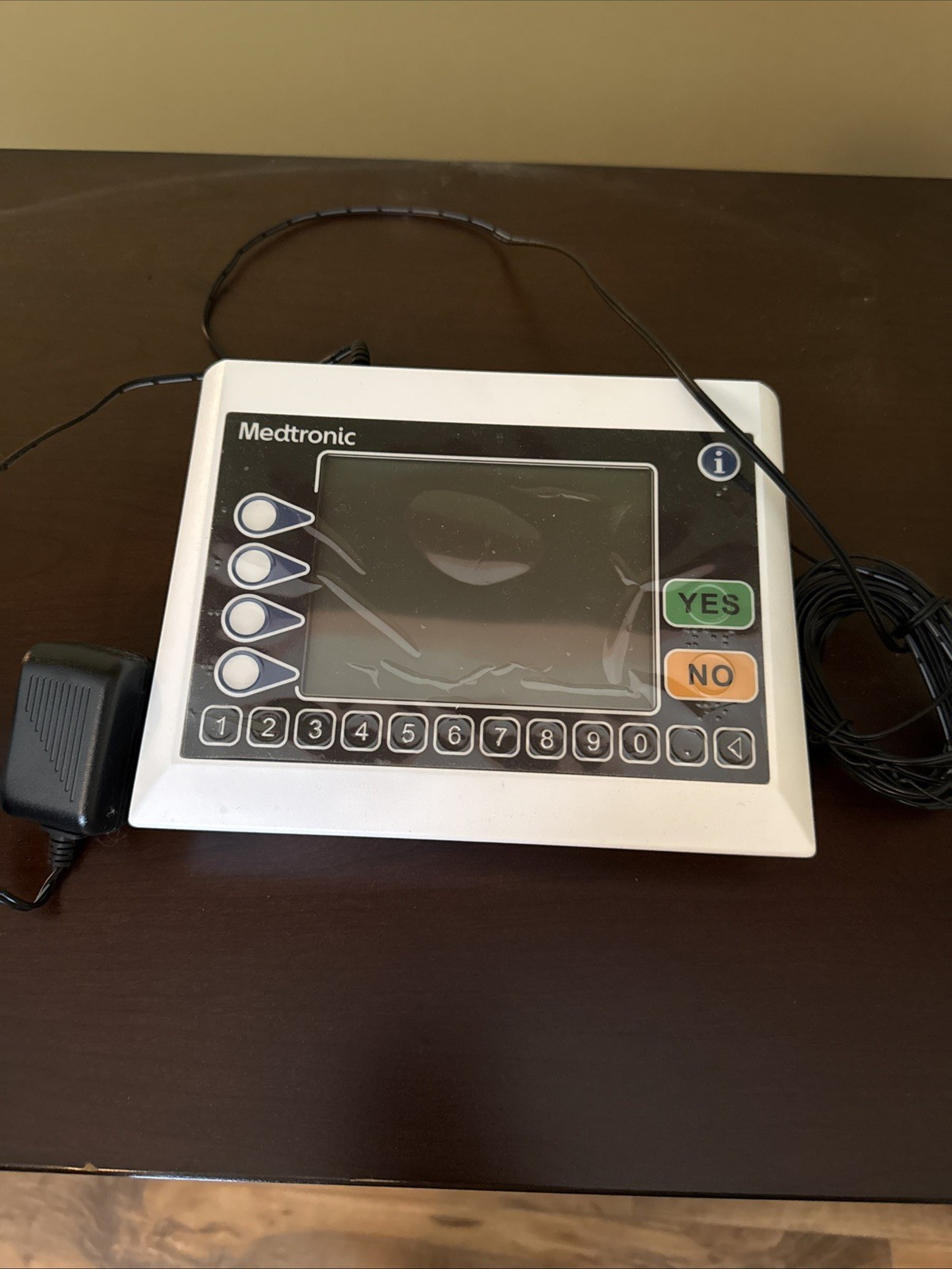 Medtronic Commander Flex CD320 Monitor SC100 Scale 4G LTE Tested Power On