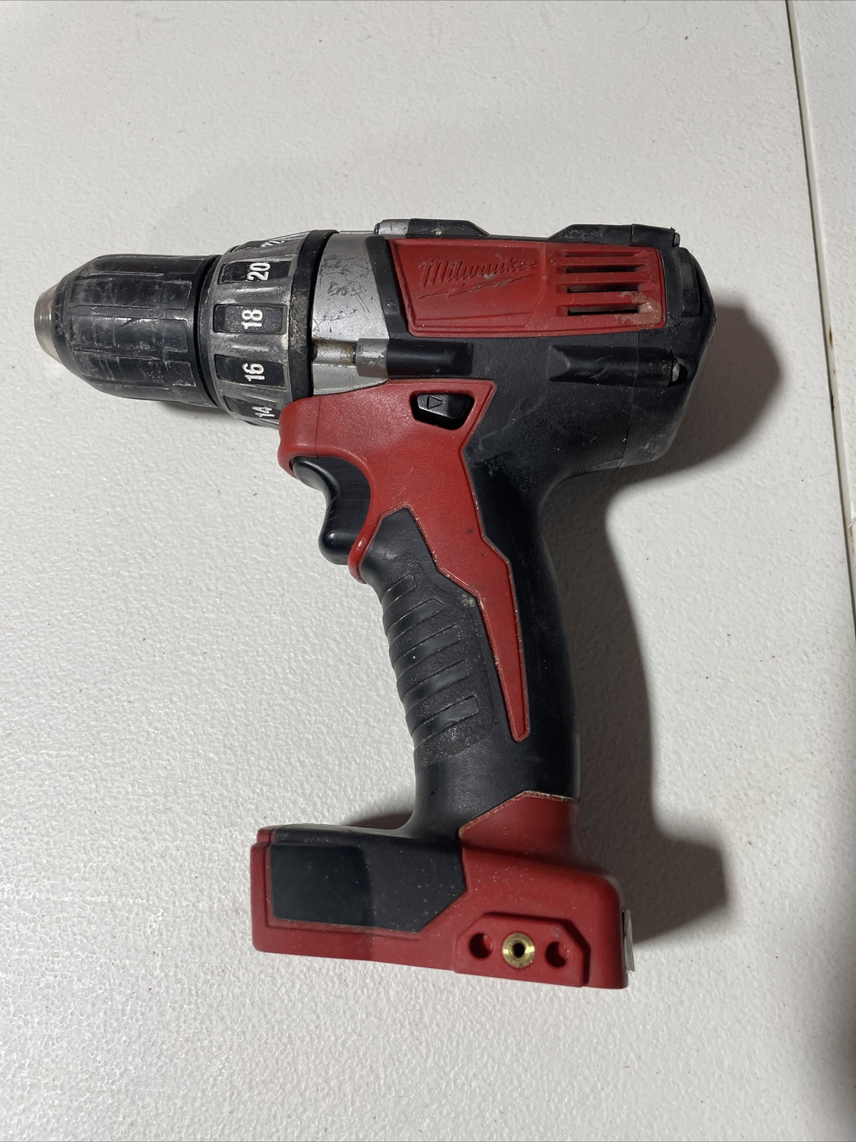 Milwaukee Drill M18 18V Li-Ion 1/2'' Cordless Compact Drill 2601-20 Tested