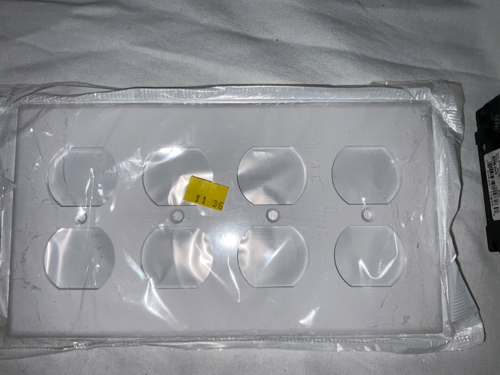 LOT 3 Leviton 002 88041-W Outlet  White 4 Gang Standard Duplex Receptacle