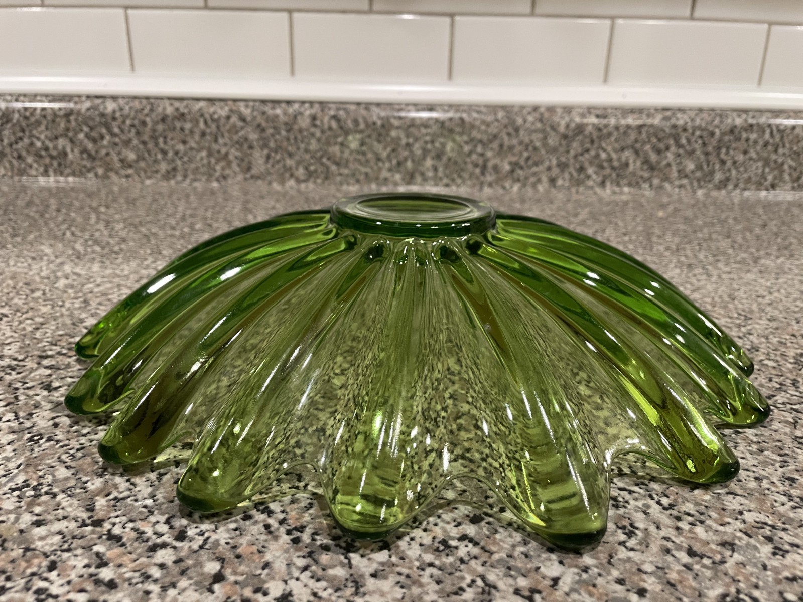 MCM Vintage  Federal Limelight Green Sunburst Petal Art Glass Bowl 11 inch EUC