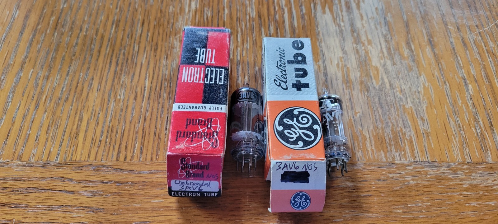 (2) GE/Unbranded NOS 3AV6 Vacuum Tubes Tested