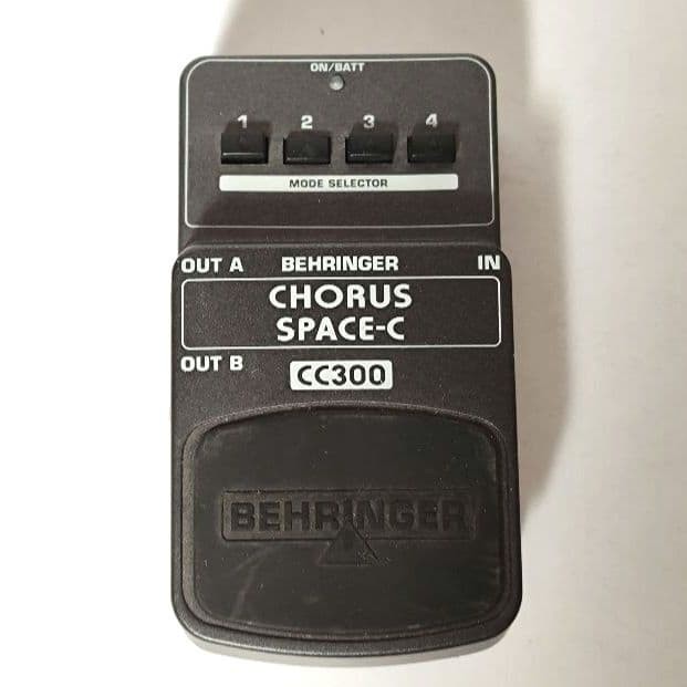 BEHRINGER CHORUS SPACE-C CC300 ex: DC-2