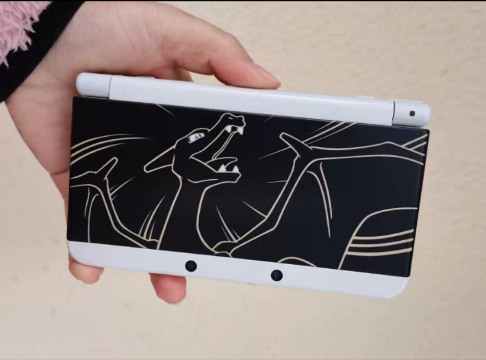 Nintendo New 3DS Cover Plates Pokemon Center Charizard Edition Replacement Shell