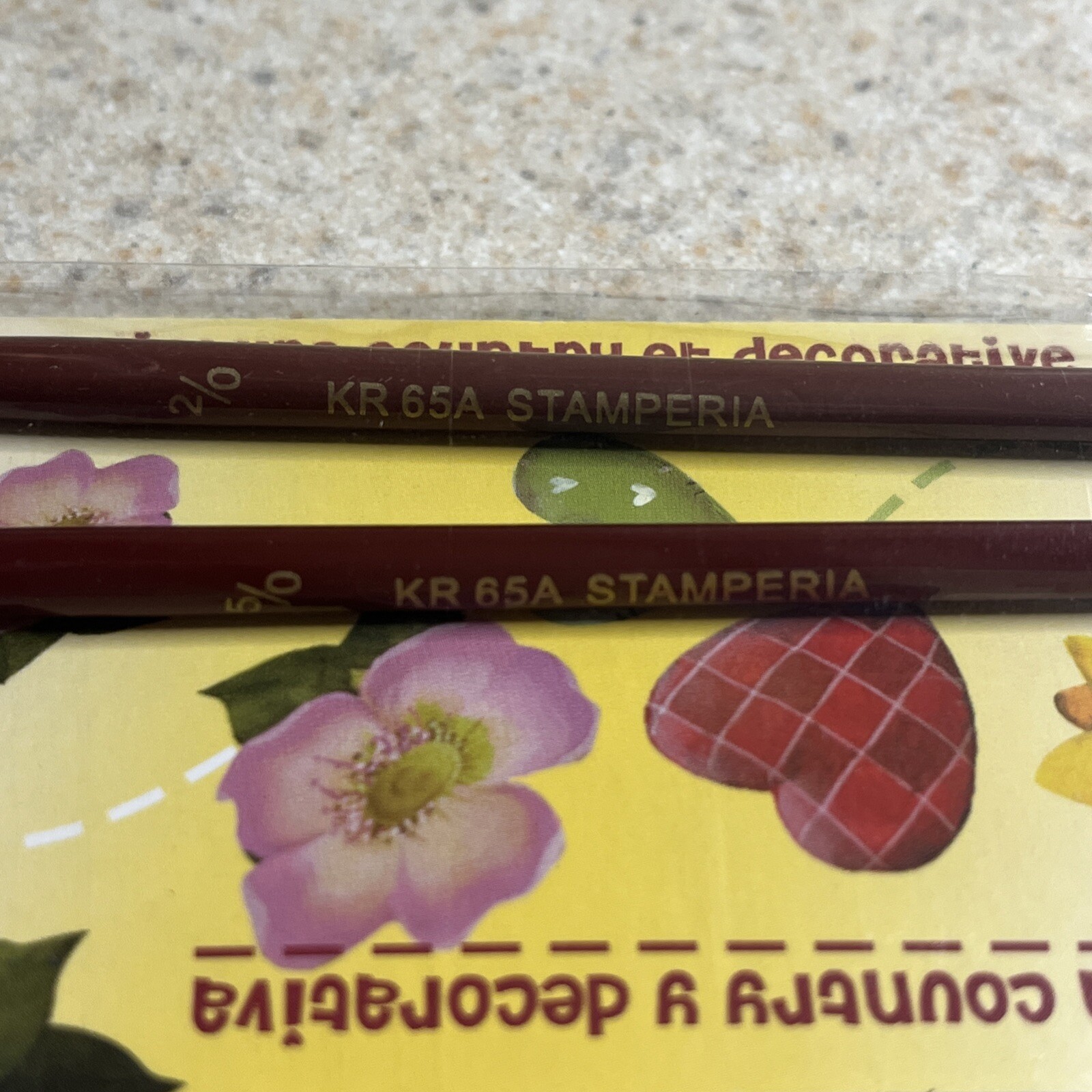 Stamperia Brushes - Pair - Size 2/0 And 5/0 - Model 65A