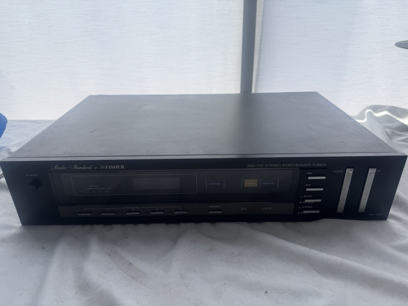 Vintage Fisher Studio Standard  FM-660 AM FM Stereo Tuner ~ Tested Works Great