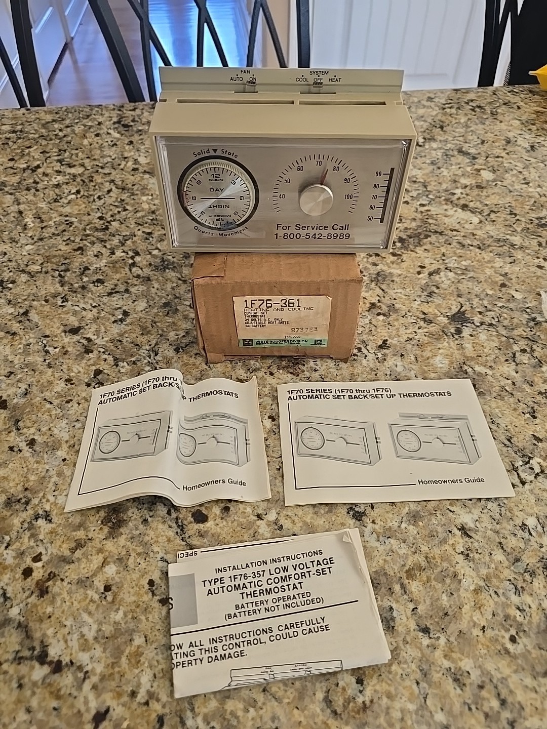 Emerson White Rodgers 1F76-361 Heat Cool Thermostat 24VAC Vintage