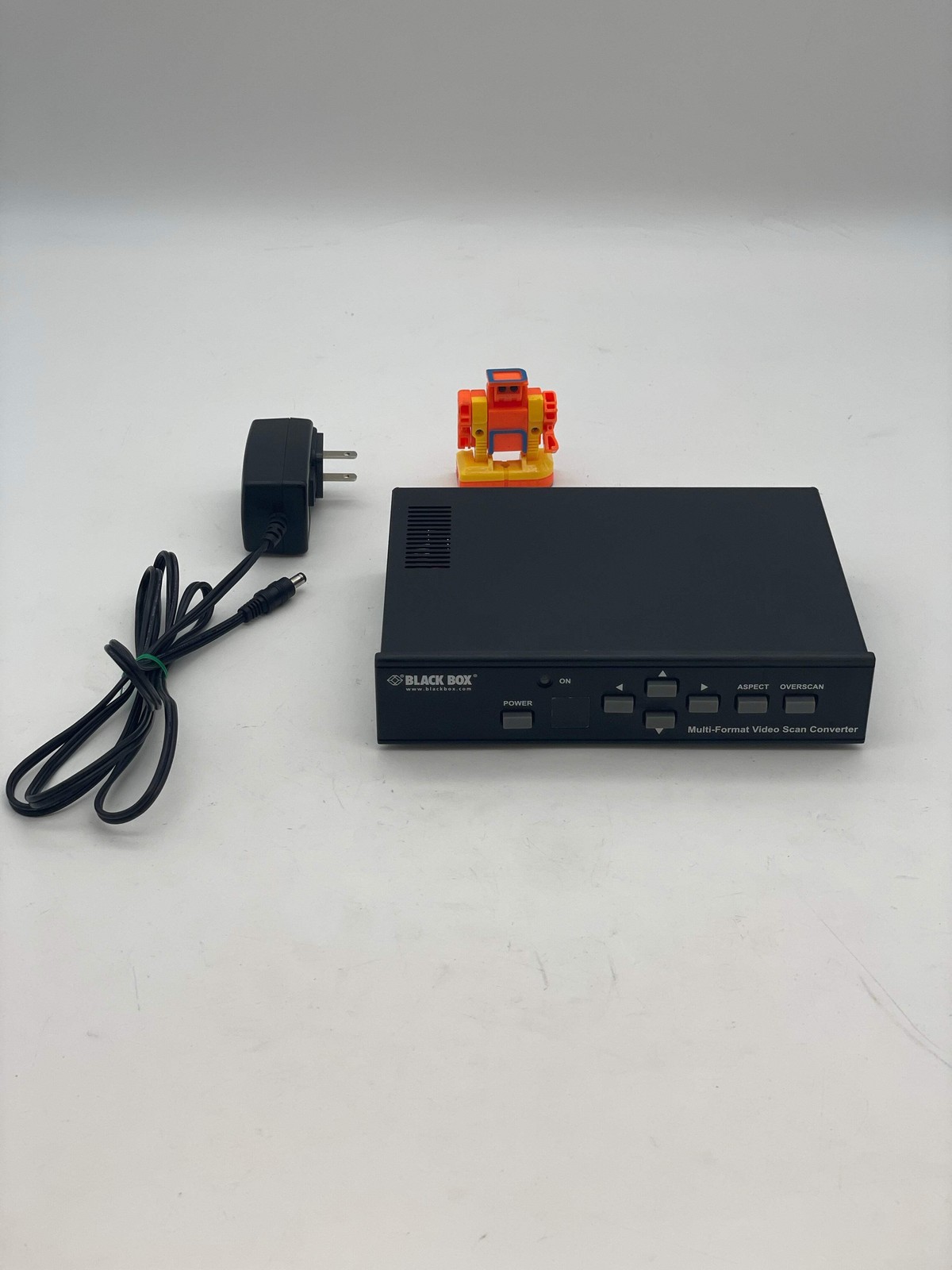 Black Box VSC-VGA-TV Multi-Format Video Scan Converter w/ Pwr Adapter (Used)