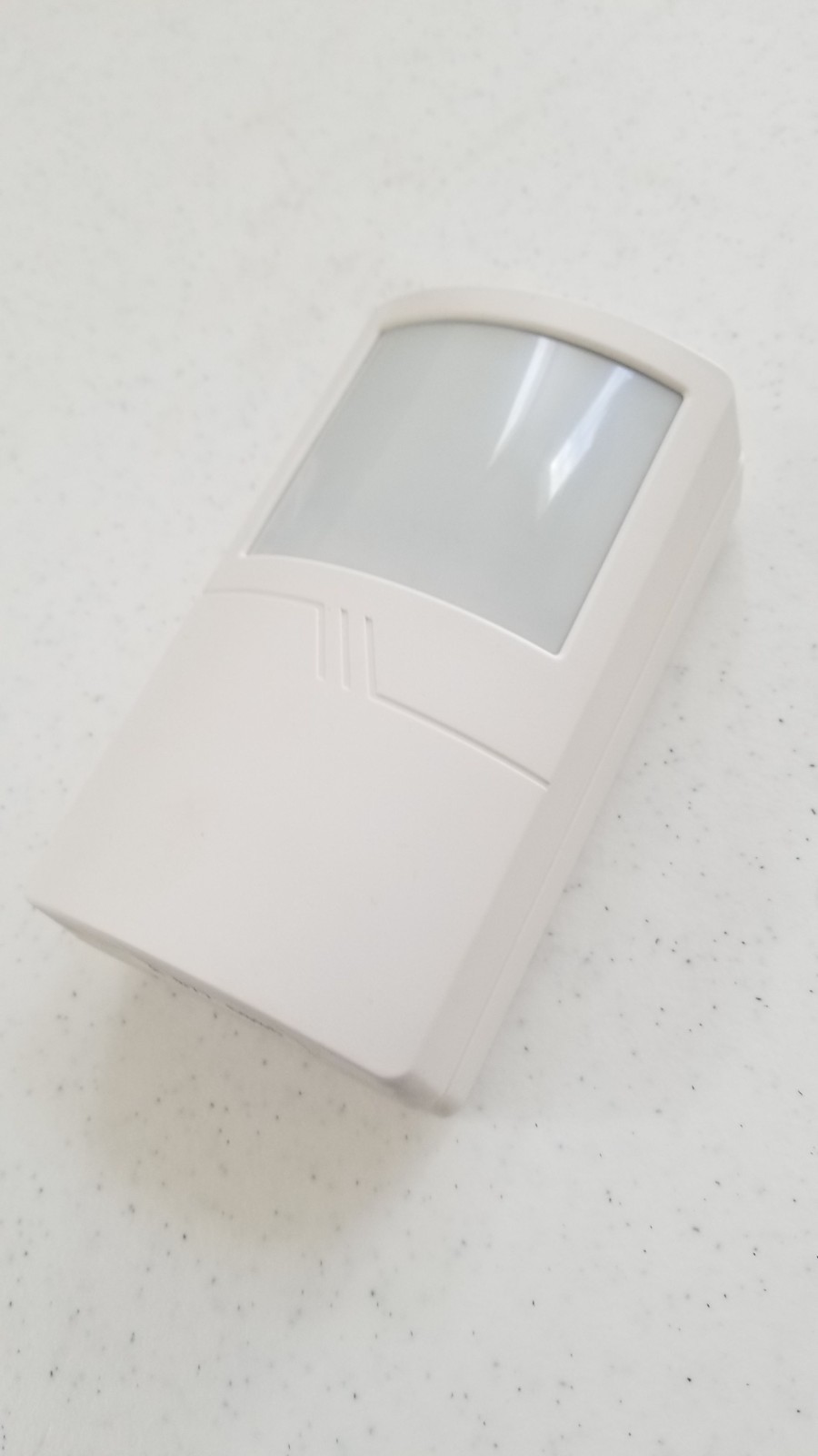 NEW Honeywell 5897-35 Wireless Dual-Tec PIR/MW Motion