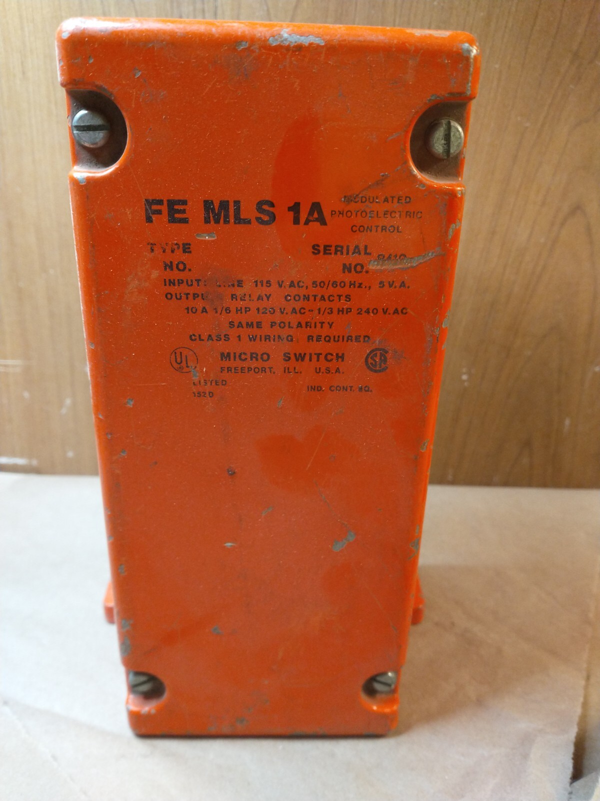 Micro Switch FE MLS 1A modulated photoelectric control
