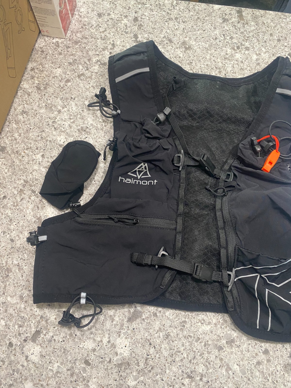 Haimont Running Hydration Vest 1 TPU Soft Flasks Lightweight Runner