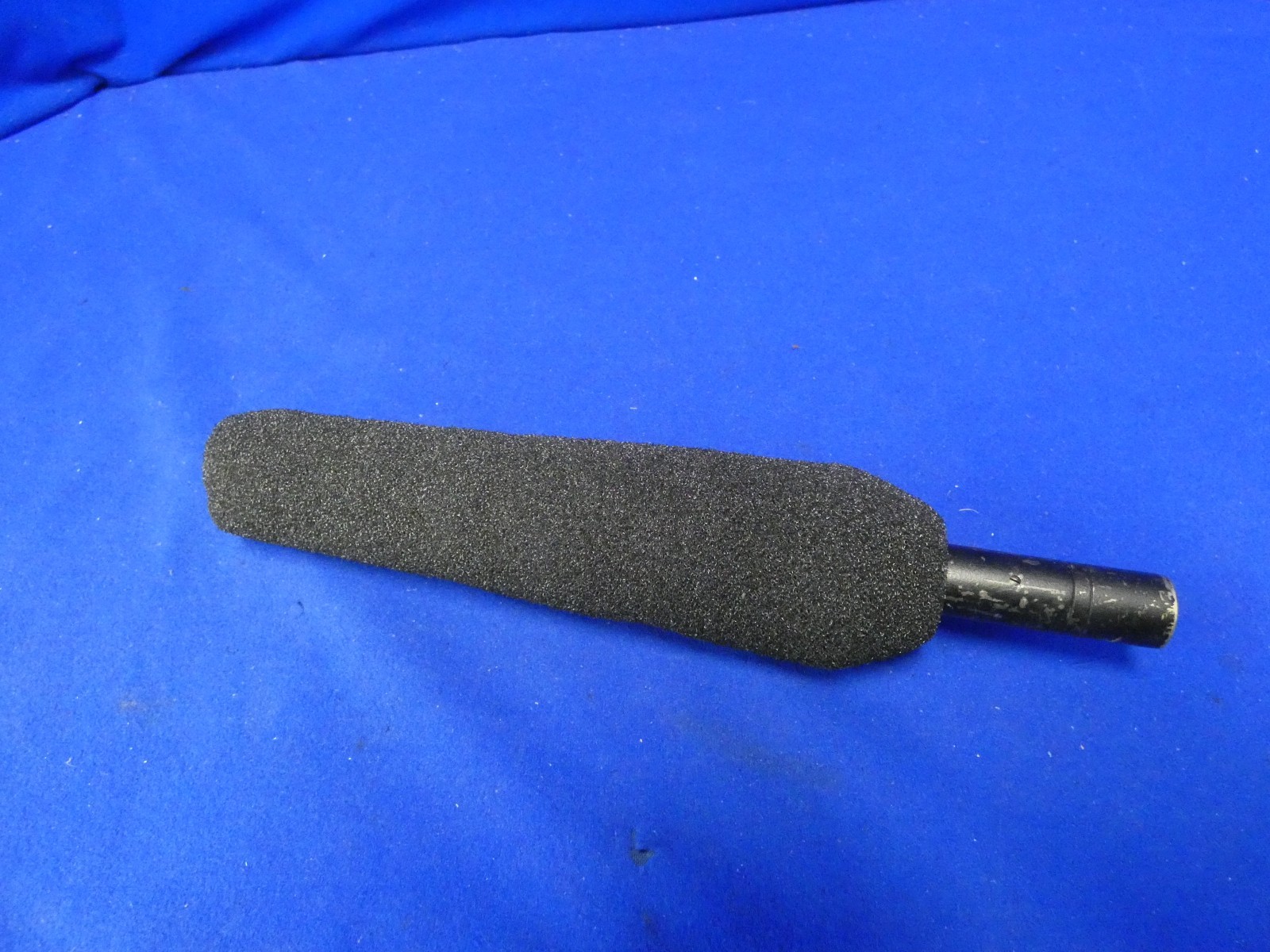 Sennheiser MKH 416 P48 Shotgun Microphone w/Windscreen